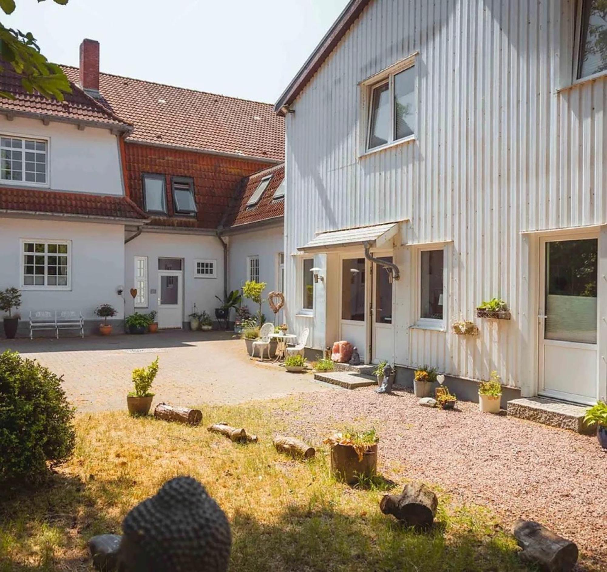 Blauquarz Und Rauchquarz Apartment Reussenkoge Exterior photo
